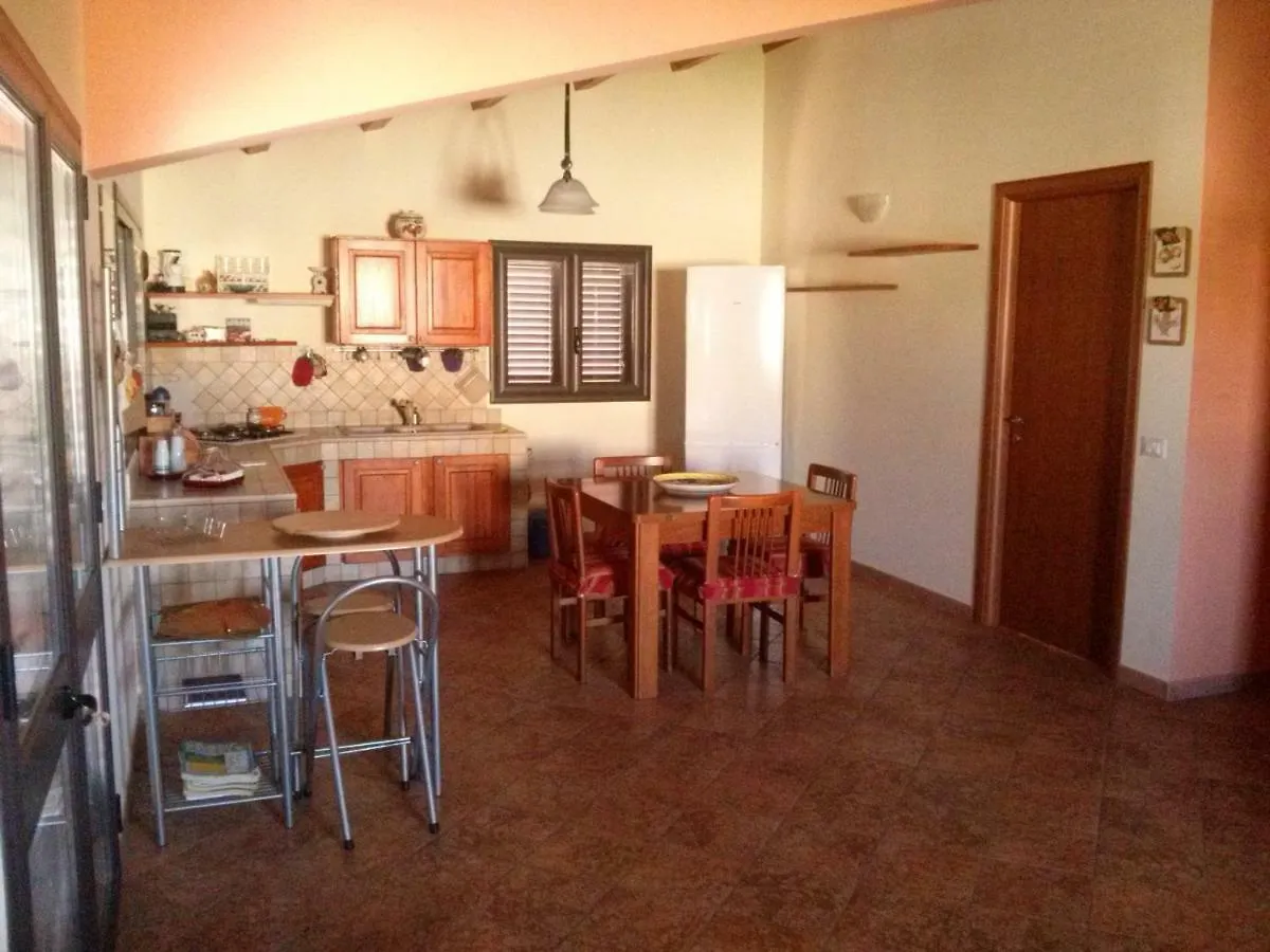 Villa Nino Marina di Ragusa Holiday home